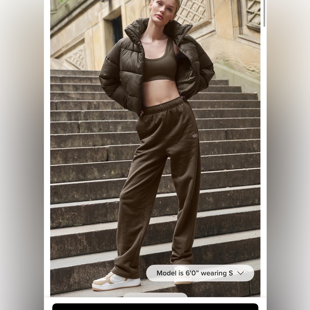 Alo yoga sweatpants
